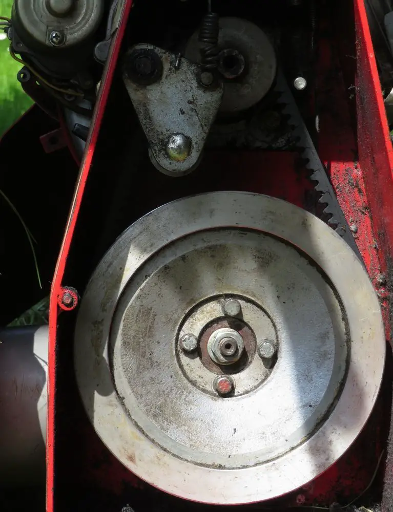 Flywheel of a heavy duty lawn mower engine
